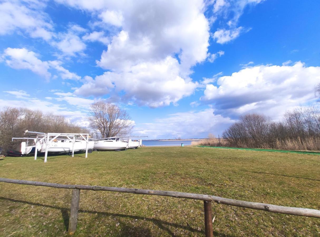 Apartament Żeglarski Wilkasy Zewnętrze zdjęcie